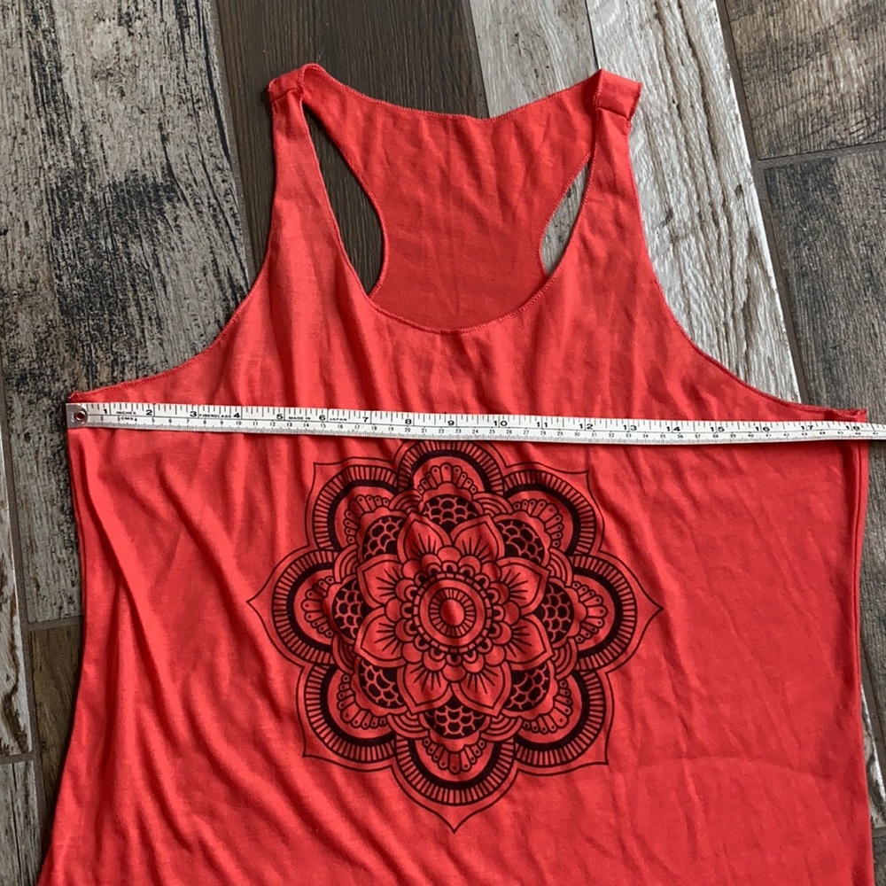 Mandala tank - Picture 3 of 7